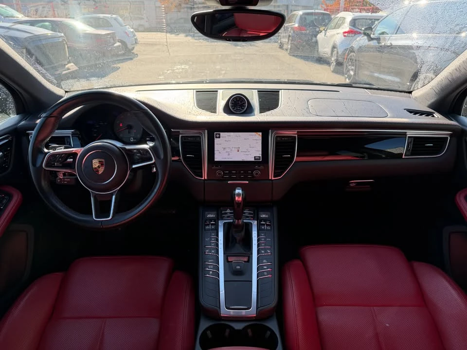 2018 Porsche Macan S - Image 11 of 13