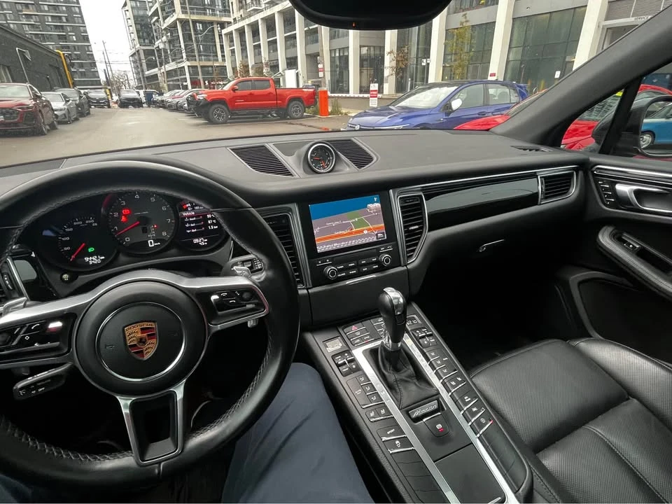 2018 Porsche Macan S - Image 11 of 15