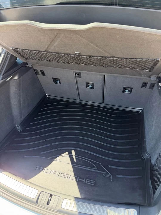 2018 Porsche Macan S - Image 10 of 12