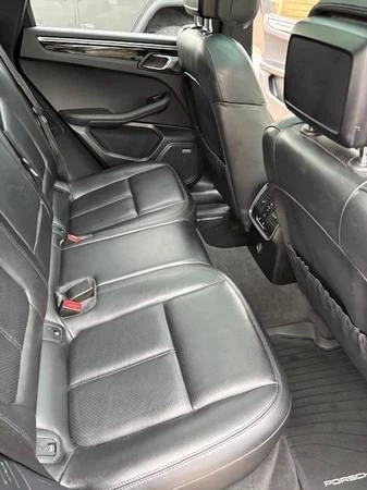 2018 Porsche Macan S - Image 8 of 8