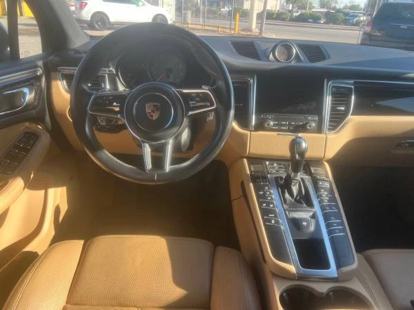 2018 Porsche Macan S - Image 9 of 11