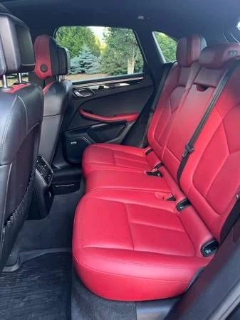2018 Porsche Macan S - Image 16 of 17