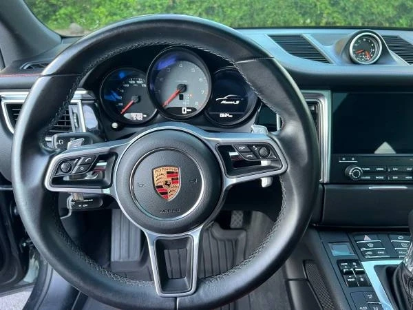 2018 Porsche Macan S - Image 11 of 17