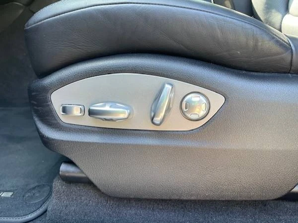 2018 Porsche Macan S - Image 12 of 16