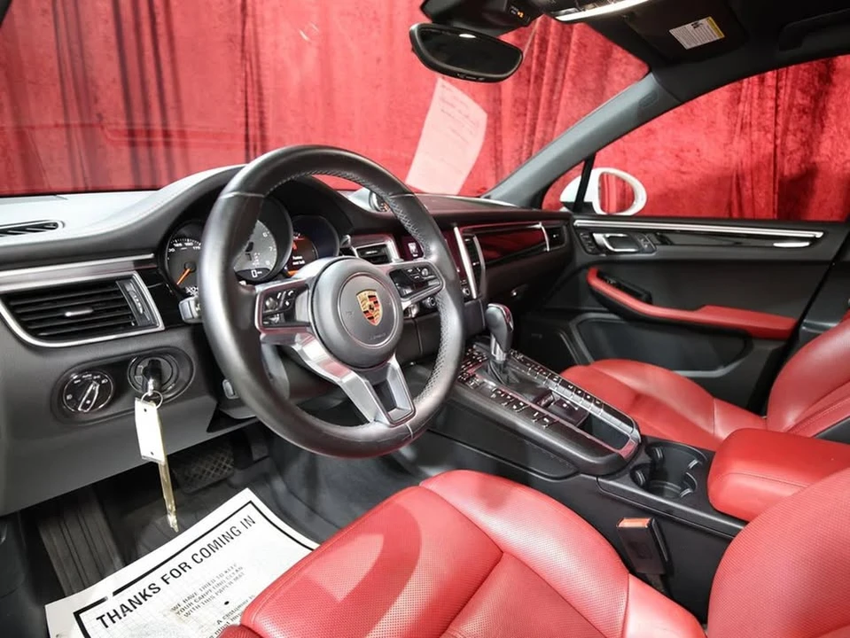 2018 Porsche Macan S - Image 9 of 18