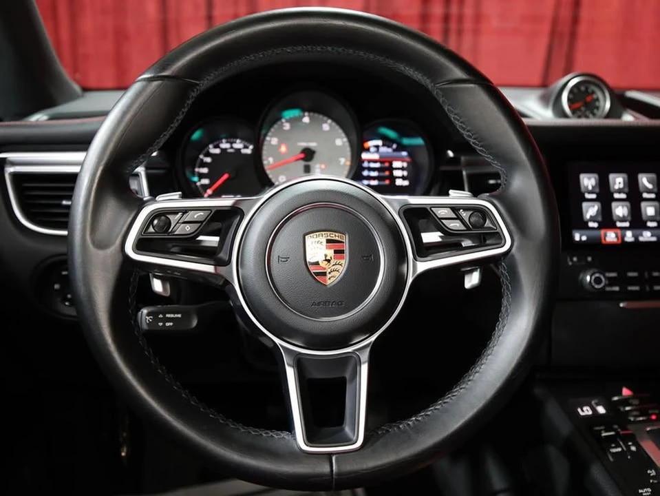 2018 Porsche Macan S - Image 14 of 18