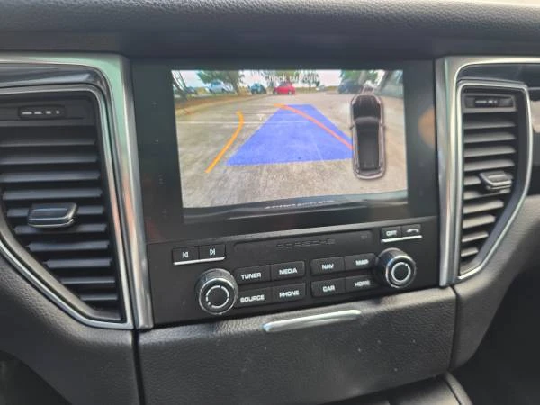 2018 Porsche Macan S - Image 19 of 21