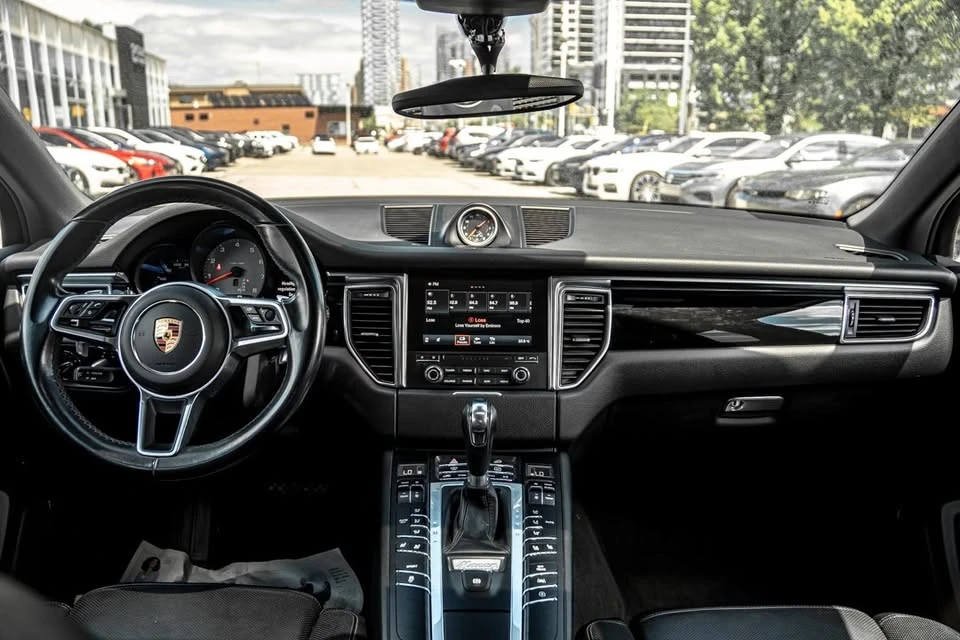 2018 Porsche Macan S - Image 12 of 19