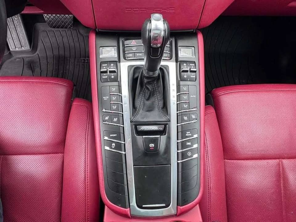 2018 Porsche Macan S - Image 14 of 20