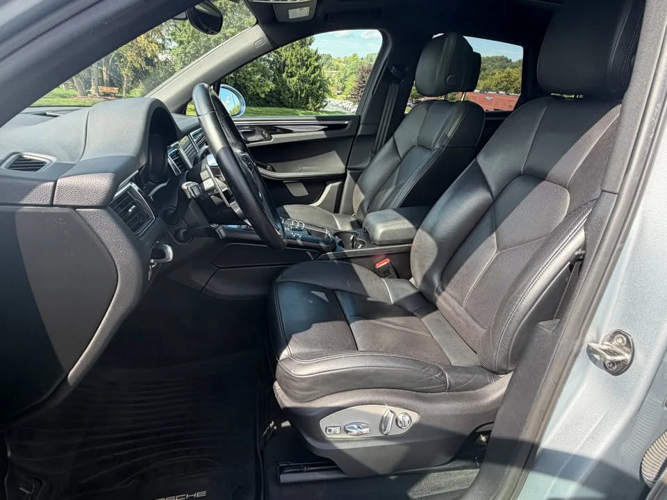 2018 Porsche Macan S - Image 10 of 17