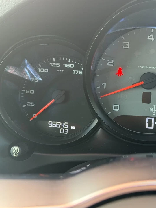 2018 Porsche Macan S - Image 13 of 17