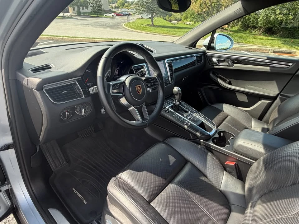 2018 Porsche Macan S - Image 11 of 17