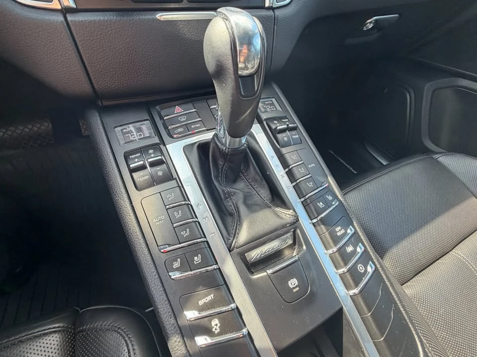 2018 Porsche Macan S - Image 15 of 17