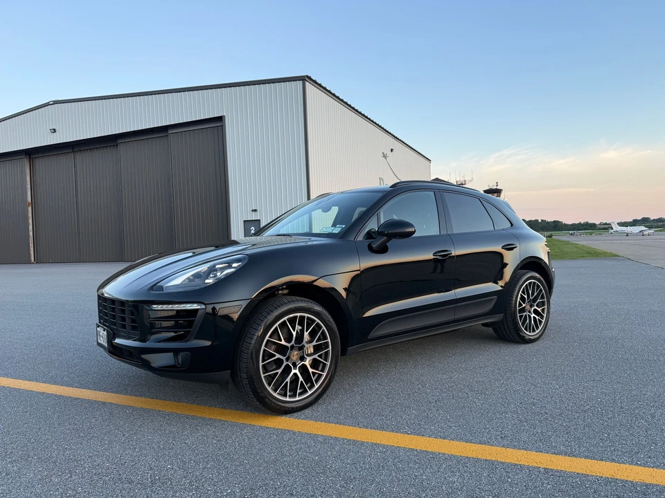 2018 Porsche Macan S - Image 2 of 10