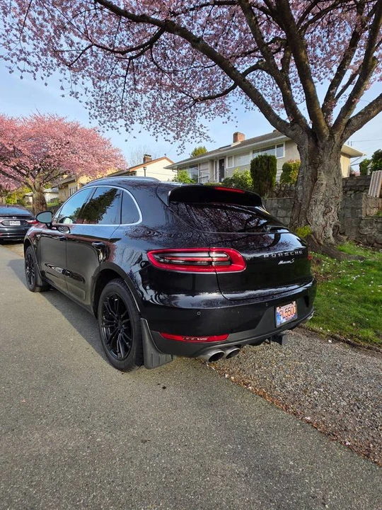2018 Porsche Macan S - Image 9 of 16