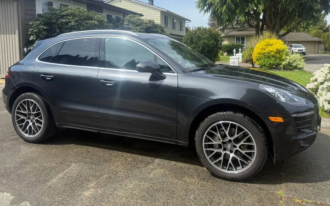 2018 Porsche Macan S - Image 11 of 16