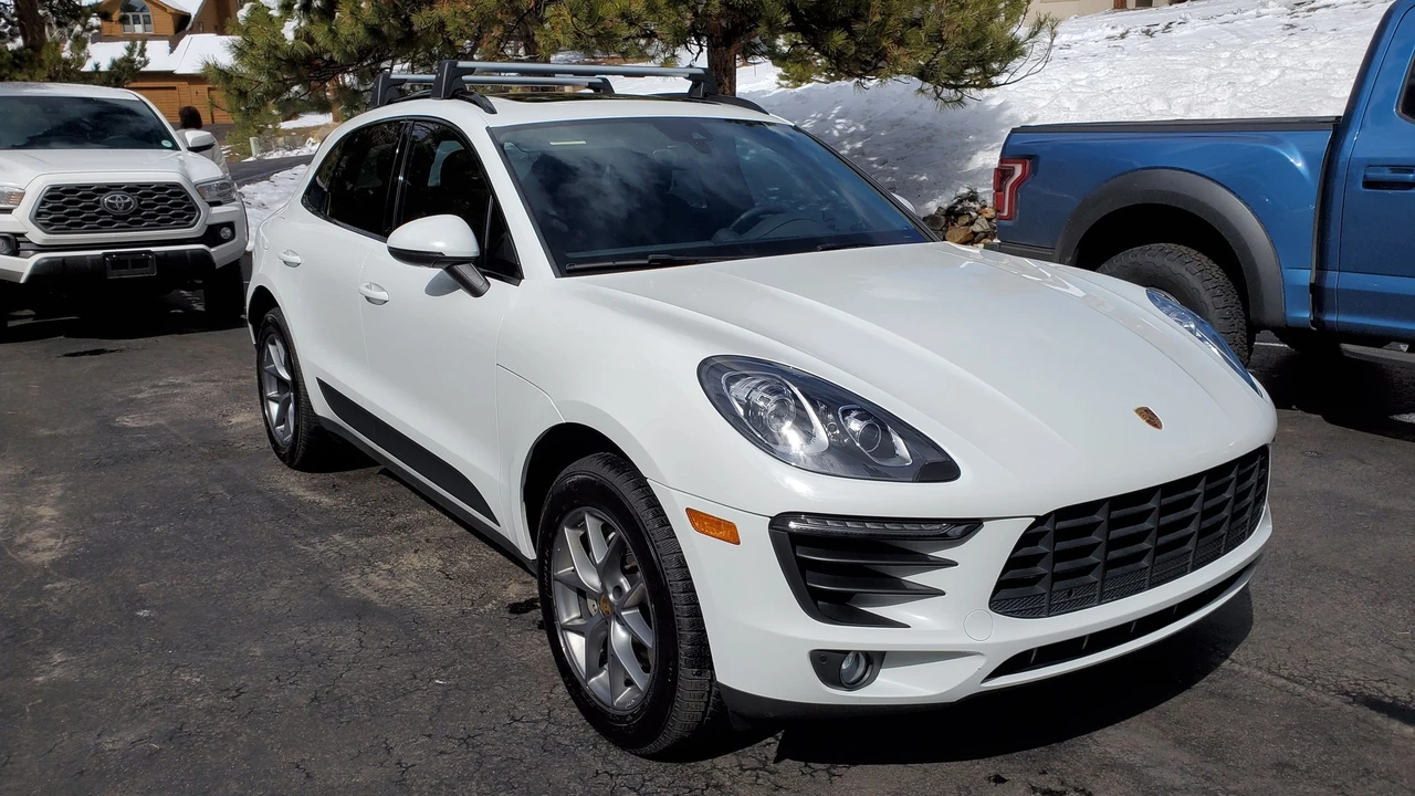 2018 Porsche Macan S - Image 8 of 11