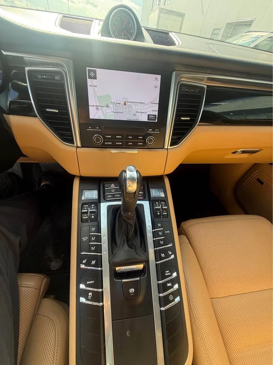 2018 Porsche Macan S - Image 5 of 6