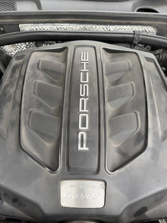 2018 Porsche Macan S - Image 17 of 19