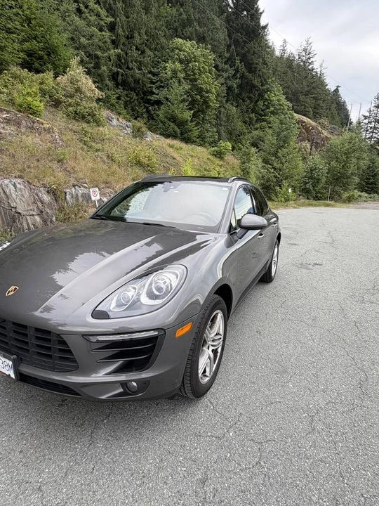 2018 Porsche Macan S - Image 2 of 19