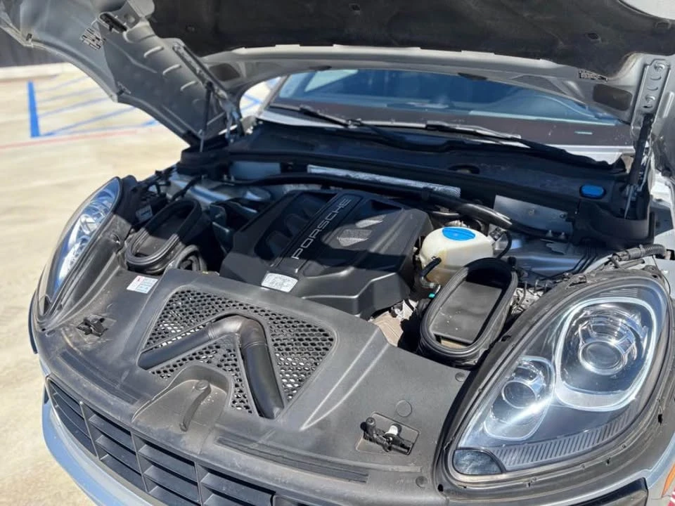 2018 Porsche Macan S - Image 6 of 9
