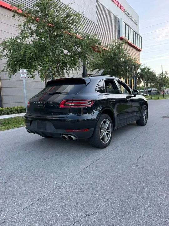 2018 Porsche Macan S - Image 6 of 10