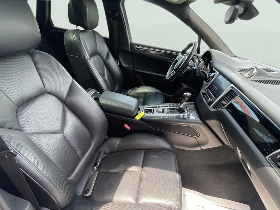 2018 Porsche Macan S - Image 17 of 20
