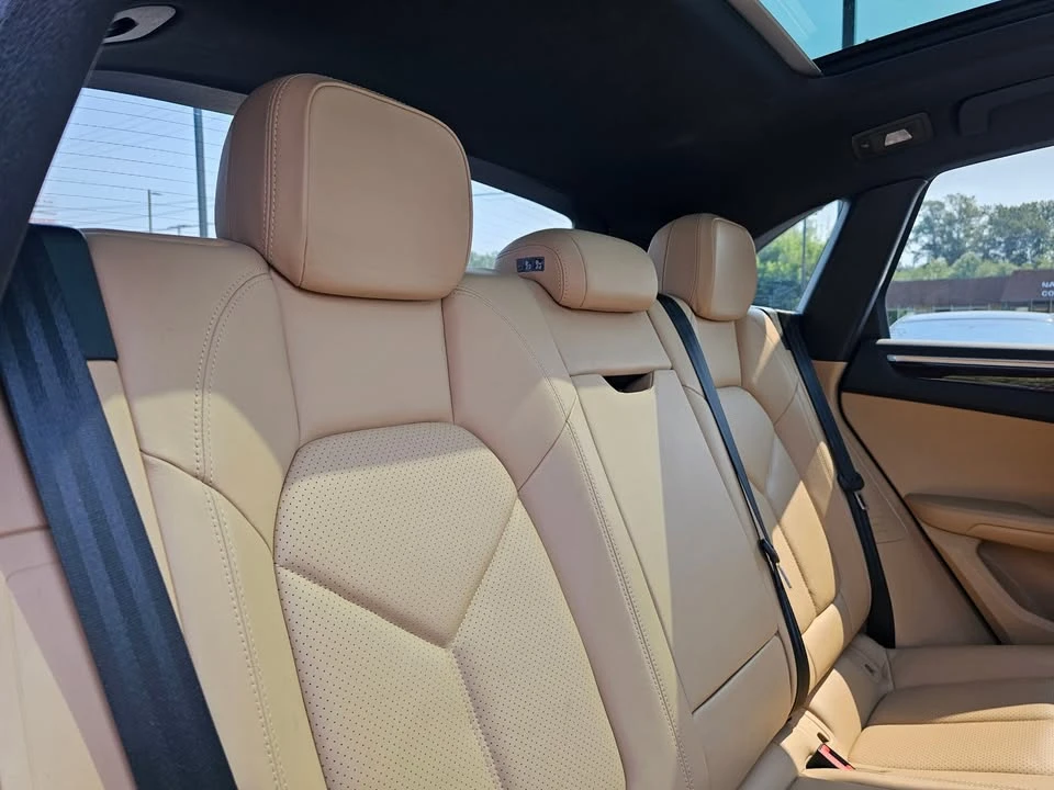 2018 Porsche Macan S - Image 13 of 20