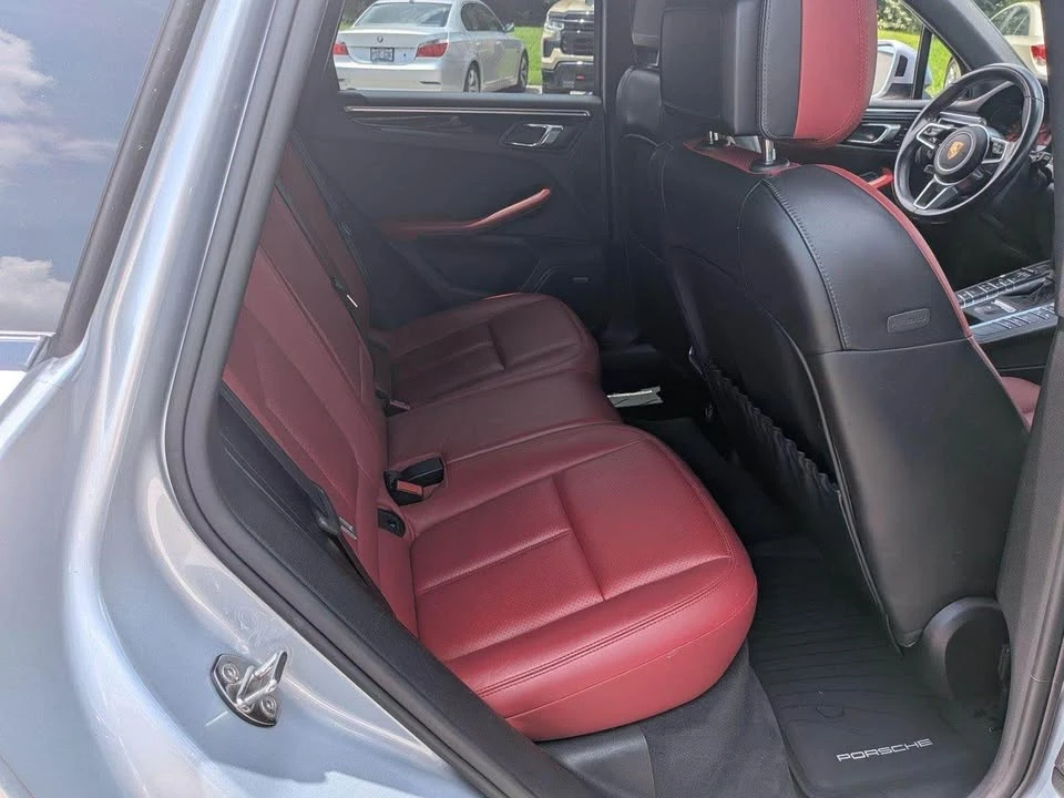 2018 Porsche Macan S - Image 17 of 18