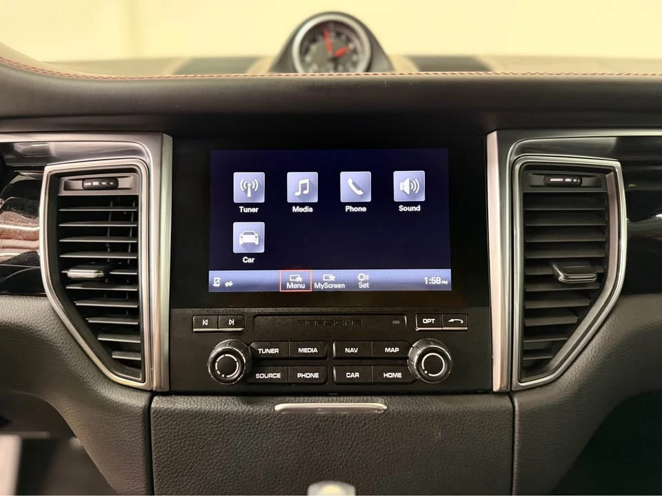 2018 Porsche Macan S - Image 11 of 18