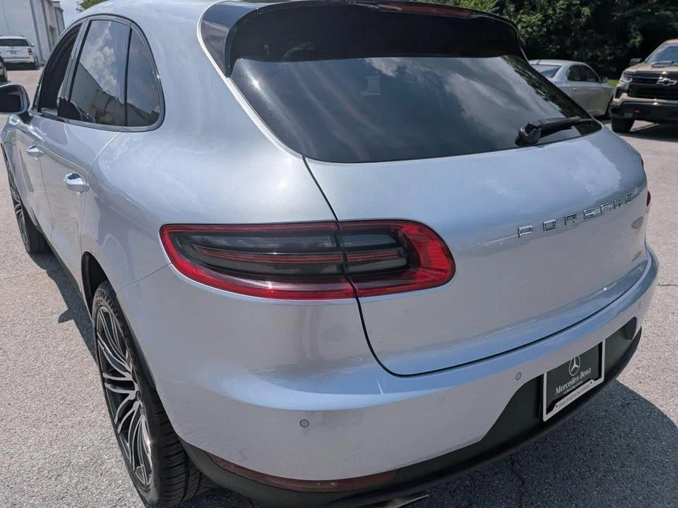 2018 Porsche Macan S - Image 8 of 18