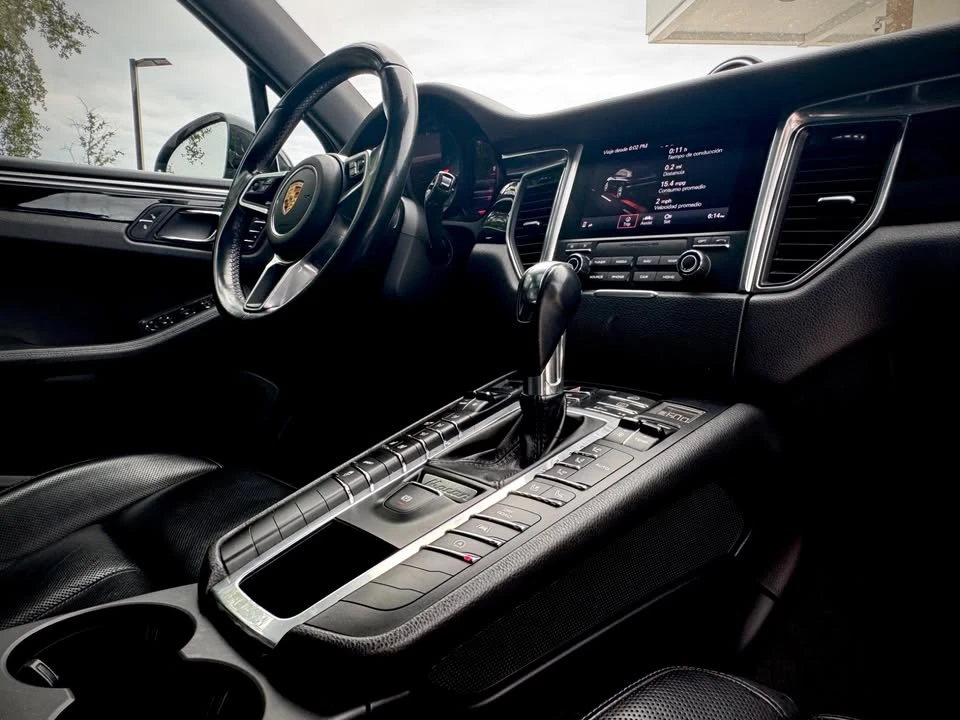 2018 Porsche Macan S - Image 15 of 18