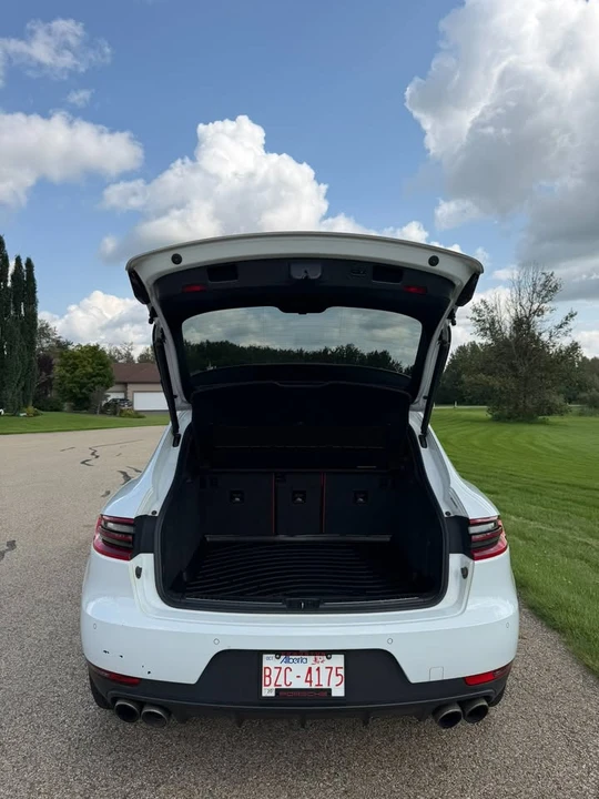 2018 Porsche Macan S - Image 7 of 10