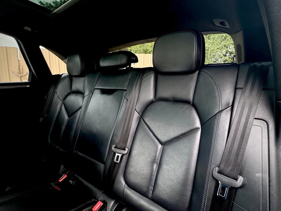 2018 Porsche Macan S - Image 17 of 18