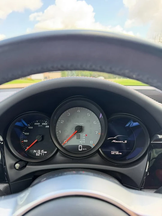 2018 Porsche Macan S - Image 8 of 10