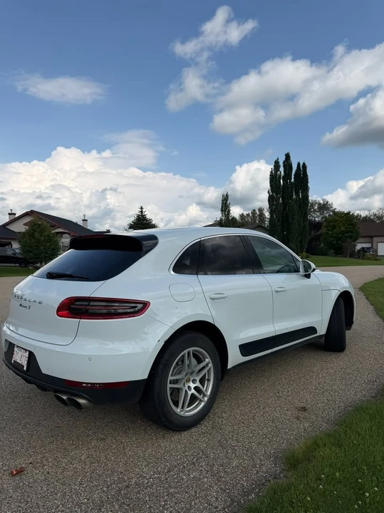 2018 Porsche Macan S - Image 3 of 10