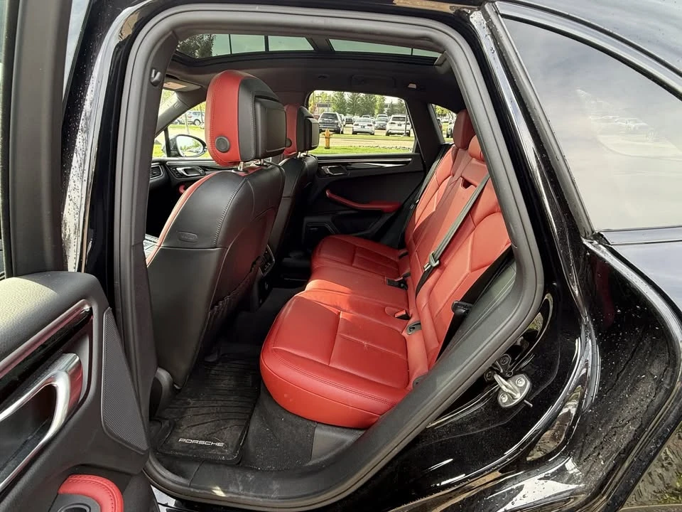 2018 Porsche Macan S - Image 5 of 9