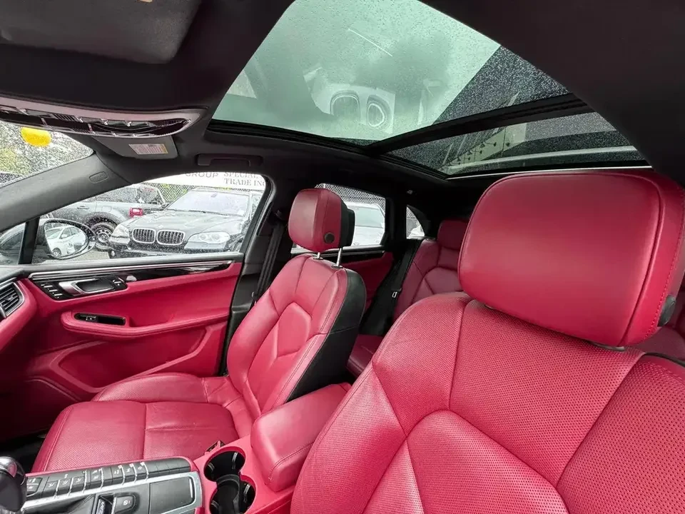 2018 Porsche Macan S - Image 18 of 20