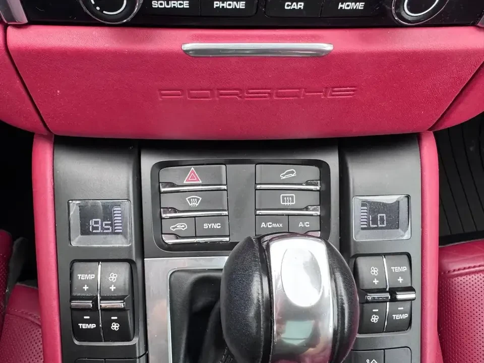 2018 Porsche Macan S - Image 12 of 20