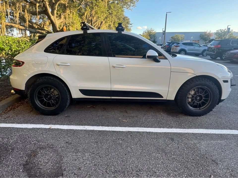 2018 Porsche Macan S - Image 3 of 6