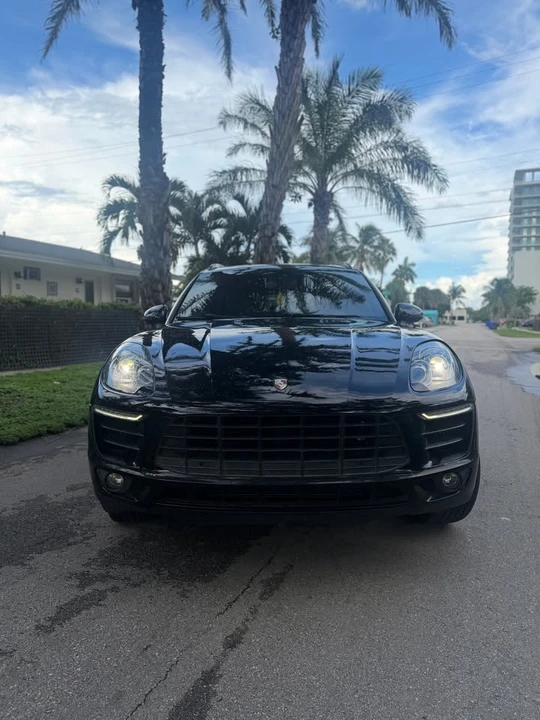 2018 Porsche Macan S - Image 2 of 10