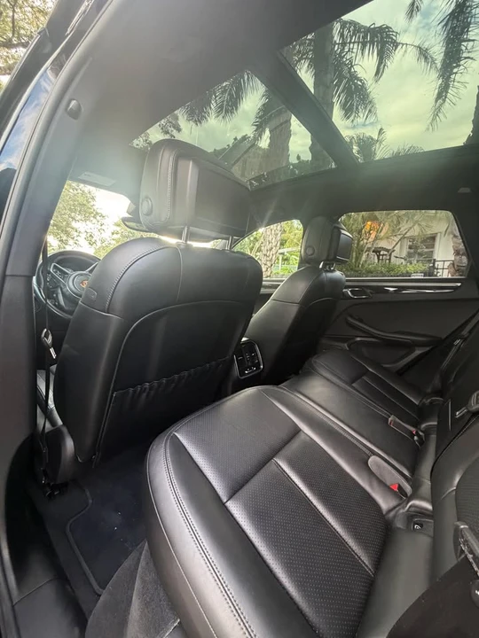 2018 Porsche Macan S - Image 7 of 10