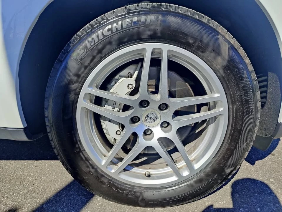 2018 Porsche Macan S - Image 6 of 17