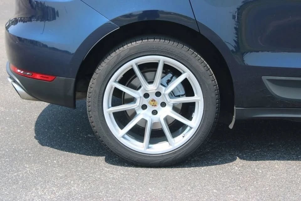 2018 Porsche Macan S - Image 8 of 15