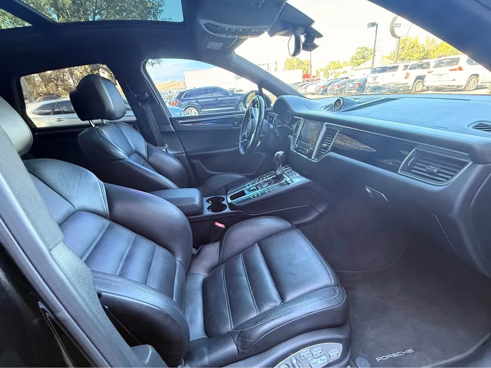 2018 Porsche Macan S - Image 16 of 20