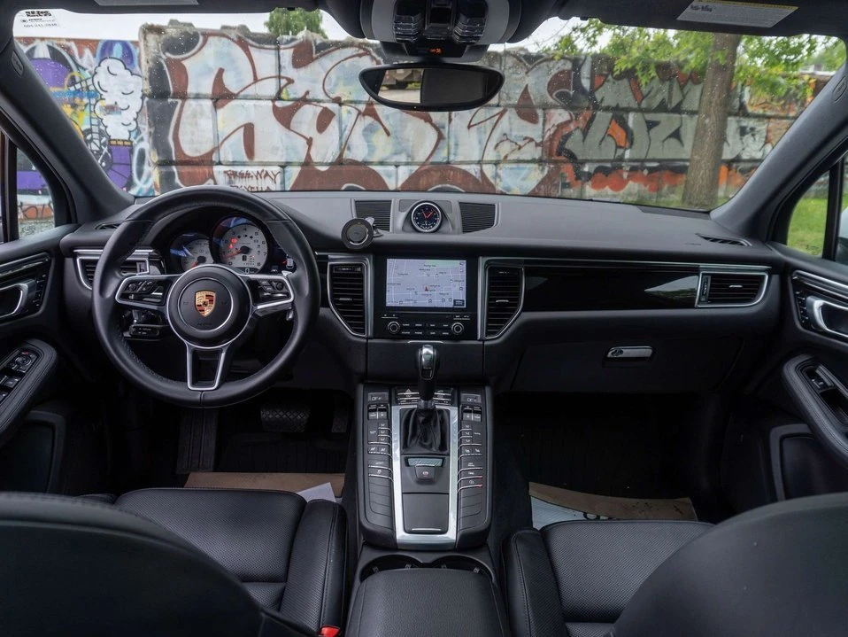2018 Porsche Macan S - Image 12 of 20
