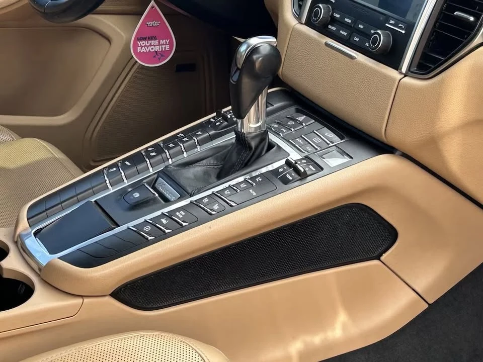 2018 Porsche Macan S - Image 11 of 13