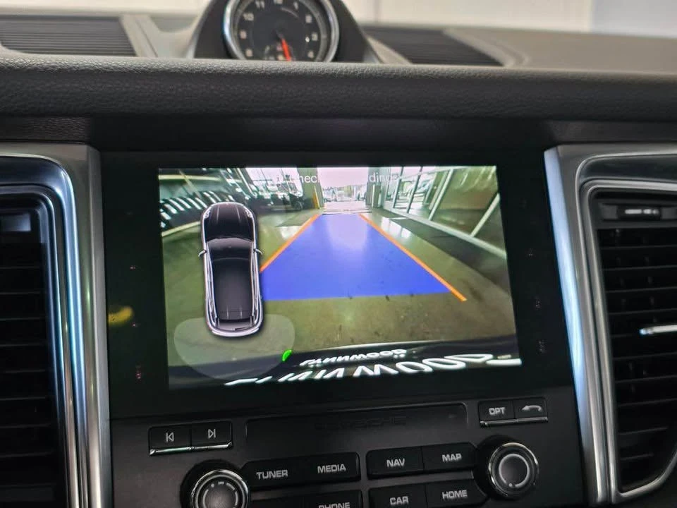 2018 Porsche Macan S - Image 9 of 20
