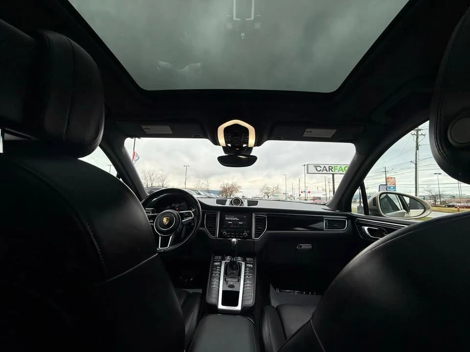 2018 Porsche Macan S - Image 10 of 18