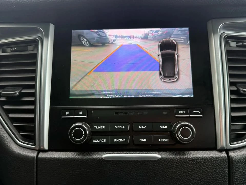 2018 Porsche Macan S - Image 16 of 18